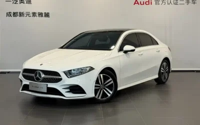 Mercedes-Benz Mercedes-Benz C-Class в цвете и кузовом – это идеальный выбор среди китайских автомобилей. Доступная цена и надежность гарантированы.