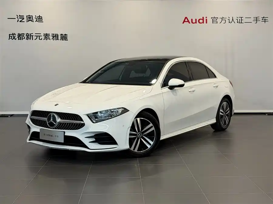 Mercedes-Benz Mercedes-Benz A-Class в цвете и кузовом – это идеальный выбор среди китайских автомобилей. Доступная цена и надежность гарантированы.