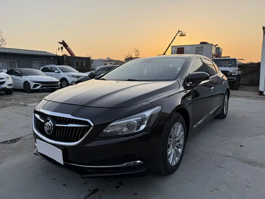 Buick Buick LaCrosse в цвете и кузовом – это идеальный выбор среди китайских автомобилей. Доступная цена и надежность гарантированы.