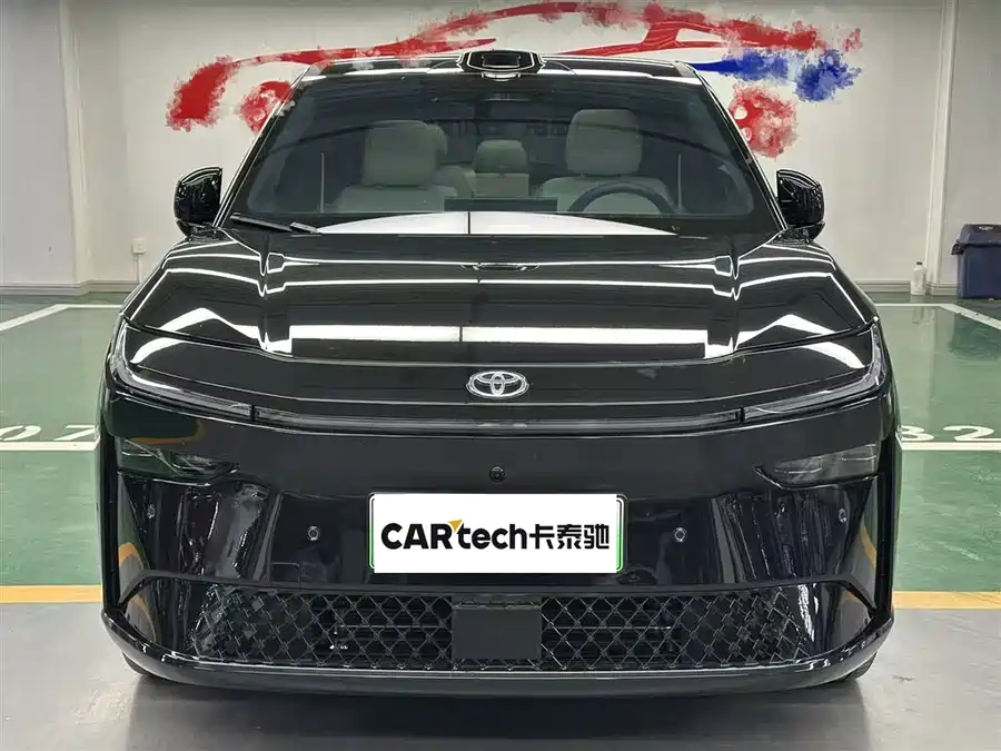 Toyota Toyota Platinum 3X в цвете и кузовом – это идеальный выбор среди китайских автомобилей. Доступная цена и надежность гарантированы.