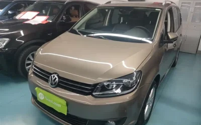 Volkswagen FAW-Volkswagen CC в цвете и кузовом – это идеальный выбор среди китайских автомобилей. Доступная цена и надежность гарантированы.