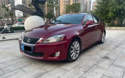 Lexus Lexus ES в цвете и кузовом – это идеальный выбор среди китайских автомобилей. Доступная цена и надежность гарантированы.