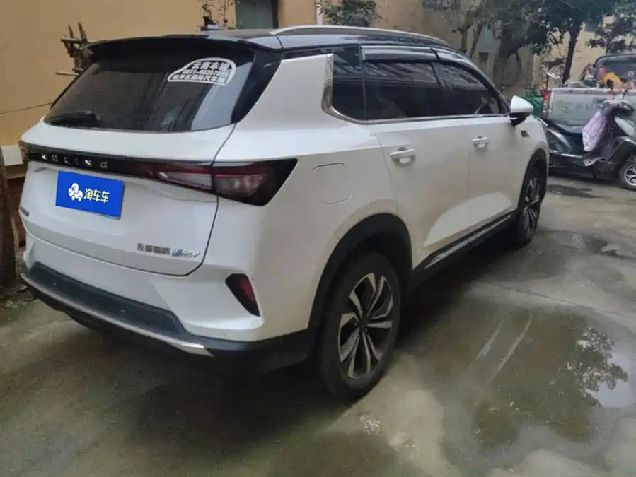 Changan Changan CS15 в цвете и кузовом – это идеальный выбор среди китайских автомобилей. Доступная цена и надежность гарантированы.