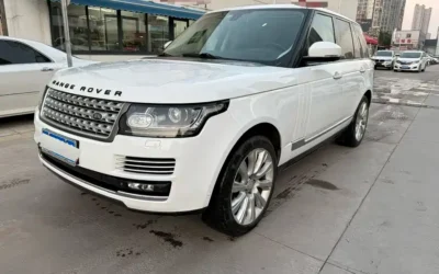 Land Rover Land Rover Range Rover в цвете и кузовом – это идеальный выбор среди китайских автомобилей. Доступная цена и надежность гарантированы.