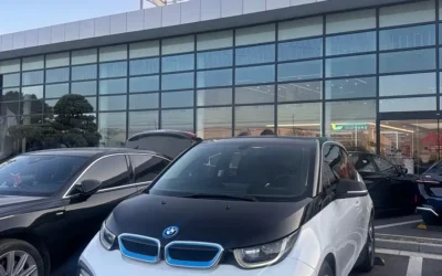 BMW BMW 3 Series в цвете и кузовом – это идеальный выбор среди китайских автомобилей. Доступная цена и надежность гарантированы.