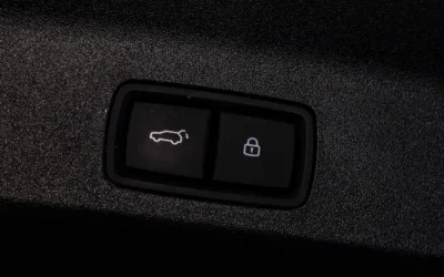 Li Auto LI MEGA в цвете и кузовом – это идеальный выбор среди китайских автомобилей. Доступная цена и надежность гарантированы.