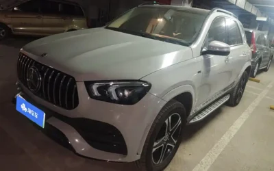 Mercedes-Benz Mercedes-Benz C-Class в цвете и кузовом – это идеальный выбор среди китайских автомобилей. Доступная цена и надежность гарантированы.
