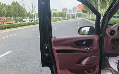 Mercedes-Benz Mercedes-Benz C-Class в цвете и кузовом – это идеальный выбор среди китайских автомобилей. Доступная цена и надежность гарантированы.