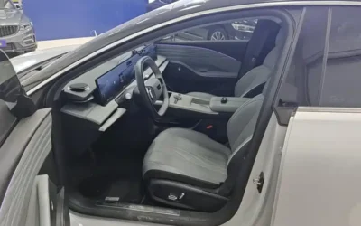 Geely Galaxy Galaxy Starship 7 в цвете и кузовом – это идеальный выбор среди китайских автомобилей. Доступная цена и надежность гарантированы.