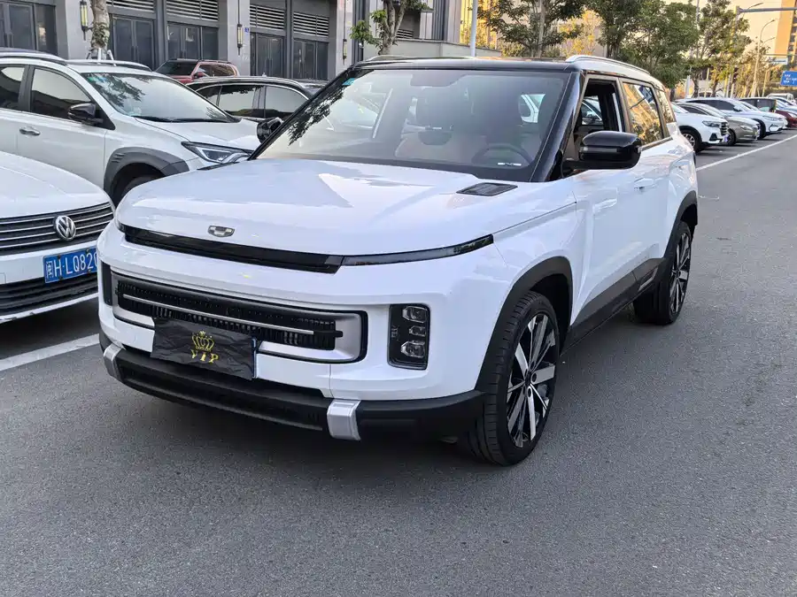 Toyota Toyota Alphard в цвете и кузовом – это идеальный выбор среди китайских автомобилей. Доступная цена и надежность гарантированы.