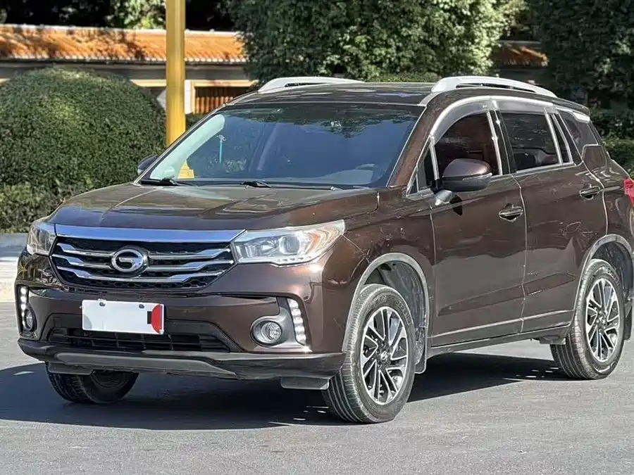 GAC Trumpchi Trumpchi GS4 в цвете и кузовом – это идеальный выбор среди китайских автомобилей. Доступная цена и надежность гарантированы.
