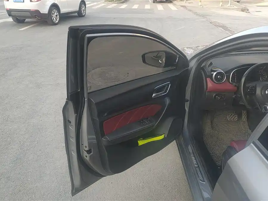MG MG 6 в цвете и кузовом – это идеальный выбор среди китайских автомобилей. Доступная цена и надежность гарантированы.
