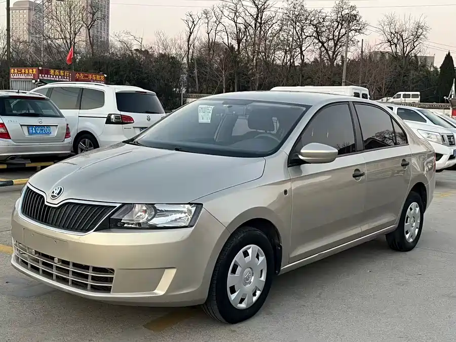 Skoda Skoda Rapid в цвете и кузовом – это идеальный выбор среди китайских автомобилей. Доступная цена и надежность гарантированы.