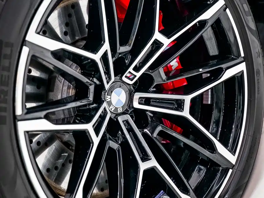 BMW BMW M2 в цвете и кузовом – это идеальный выбор среди китайских автомобилей. Доступная цена и надежность гарантированы.