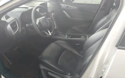 Mazda Mazda 8 в цвете и кузовом – это идеальный выбор среди китайских автомобилей. Доступная цена и надежность гарантированы.