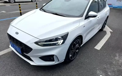 Ford Ford Mustang в цвете и кузовом – это идеальный выбор среди китайских автомобилей. Доступная цена и надежность гарантированы.