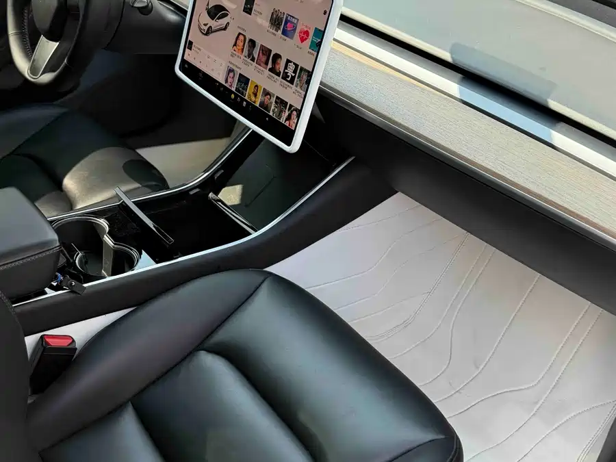 Volkswagen Volkswagen Tiguan L в цвете и кузовом – это идеальный выбор среди китайских автомобилей. Доступная цена и надежность гарантированы.