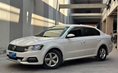 Volkswagen Volkswagen Magotan в цвете и кузовом – это идеальный выбор среди китайских автомобилей. Доступная цена и надежность гарантированы.