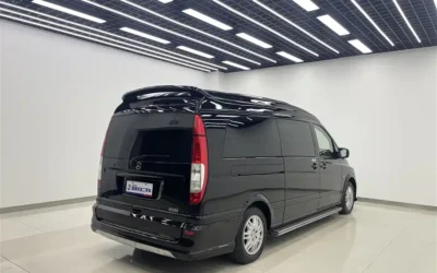 Land Rover Land Rover Discovery в цвете и кузовом – это идеальный выбор среди китайских автомобилей. Доступная цена и надежность гарантированы.