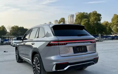 Geely Geely Emgrand в цвете и кузовом – это идеальный выбор среди китайских автомобилей. Доступная цена и надежность гарантированы.