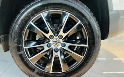 Land Rover Land Rover Discovery в цвете и кузовом – это идеальный выбор среди китайских автомобилей. Доступная цена и надежность гарантированы.