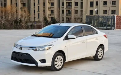 Toyota Toyota Rav4 в цвете и кузовом – это идеальный выбор среди китайских автомобилей. Доступная цена и надежность гарантированы.