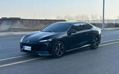 Volkswagen Volkswagen Magotan в цвете и кузовом – это идеальный выбор среди китайских автомобилей. Доступная цена и надежность гарантированы.