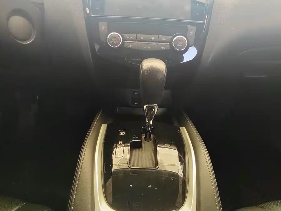 Nissan Nissan X-Trail в цвете и кузовом – это идеальный выбор среди китайских автомобилей. Доступная цена и надежность гарантированы.