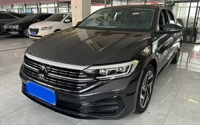 Volkswagen Volkswagen Phideon в цвете и кузовом – это идеальный выбор среди китайских автомобилей. Доступная цена и надежность гарантированы.