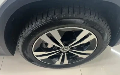 Mercedes-Benz Mercedes-Benz C-Class AMG в цвете и кузовом – это идеальный выбор среди китайских автомобилей. Доступная цена и надежность гарантированы.