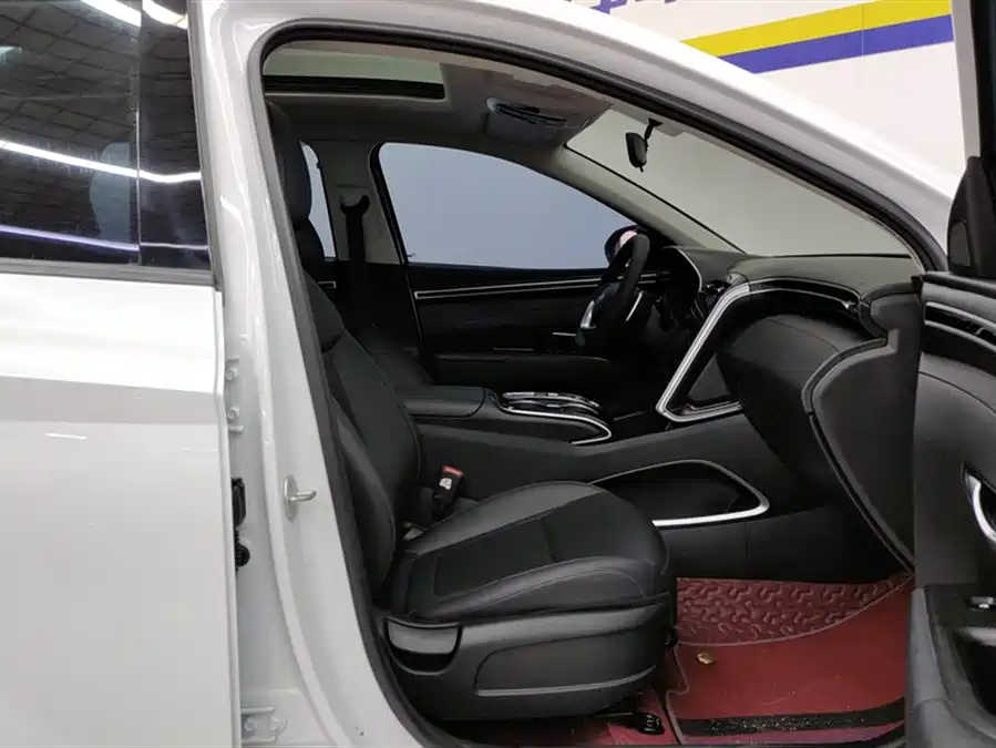 Changan Changan Eado в цвете и кузовом – это идеальный выбор среди китайских автомобилей. Доступная цена и надежность гарантированы.
