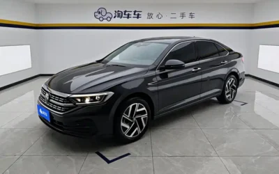 Volkswagen Volkswagen Santana в цвете и кузовом – это идеальный выбор среди китайских автомобилей. Доступная цена и надежность гарантированы.