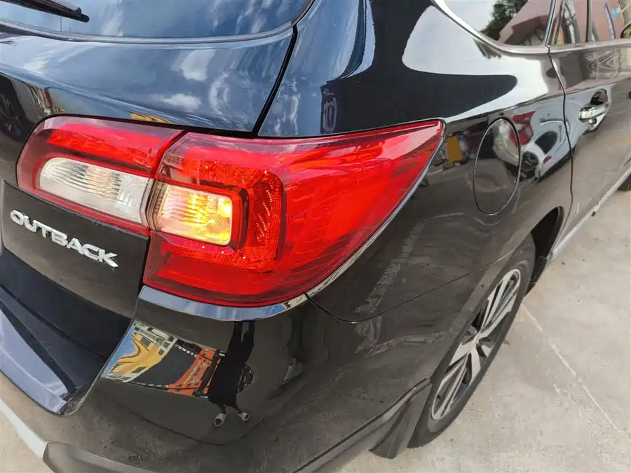 Subaru Subaru Outback в цвете и кузовом – это идеальный выбор среди китайских автомобилей. Доступная цена и надежность гарантированы.