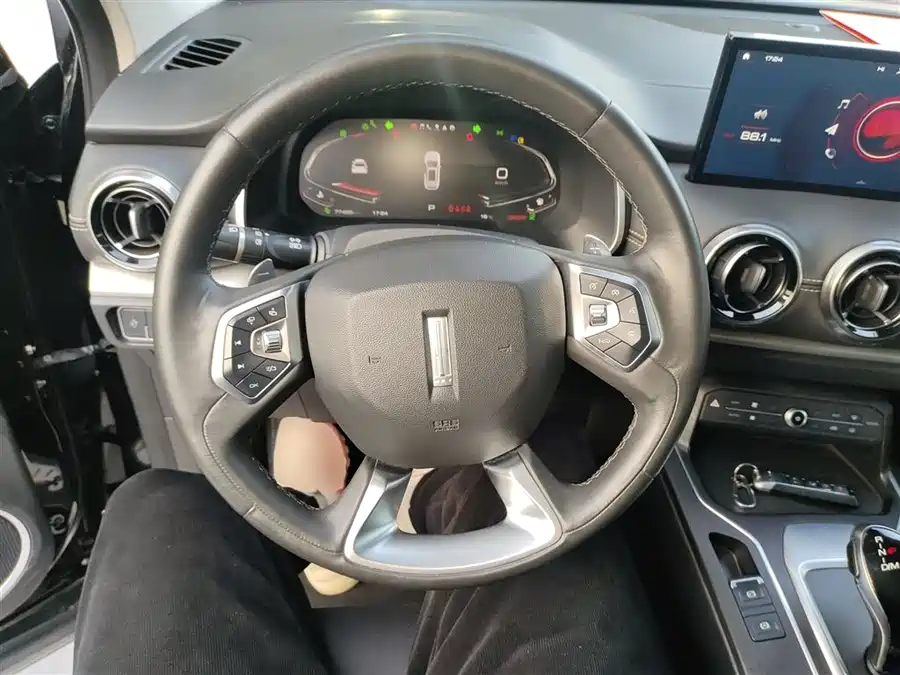 WEY WEY VV6 в цвете и кузовом – это идеальный выбор среди китайских автомобилей. Доступная цена и надежность гарантированы.