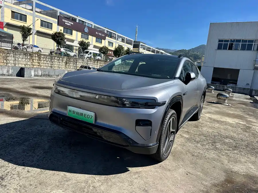 BYD BYD Qin EV в цвете и кузовом – это идеальный выбор среди китайских автомобилей. Доступная цена и надежность гарантированы.