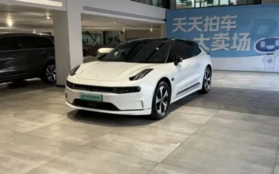 Land Rover Land Rover Discovery в цвете и кузовом – это идеальный выбор среди китайских автомобилей. Доступная цена и надежность гарантированы.