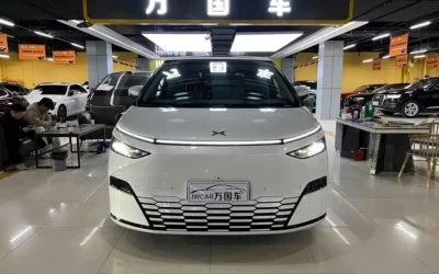 Geely Geely Emgrand в цвете и кузовом – это идеальный выбор среди китайских автомобилей. Доступная цена и надежность гарантированы.