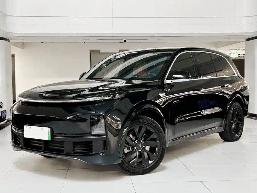 Volkswagen Volkswagen Magotan в цвете и кузовом – это идеальный выбор среди китайских автомобилей. Доступная цена и надежность гарантированы.