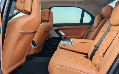 BMW BMW 3 Series в цвете и кузовом – это идеальный выбор среди китайских автомобилей. Доступная цена и надежность гарантированы.