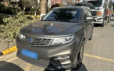 Geely Geely PREFACE в цвете и кузовом – это идеальный выбор среди китайских автомобилей. Доступная цена и надежность гарантированы.