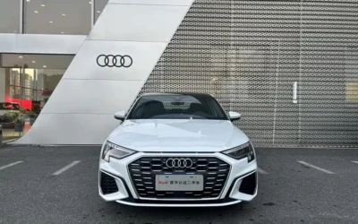 Audi Audi A8 в цвете и кузовом – это идеальный выбор среди китайских автомобилей. Доступная цена и надежность гарантированы.