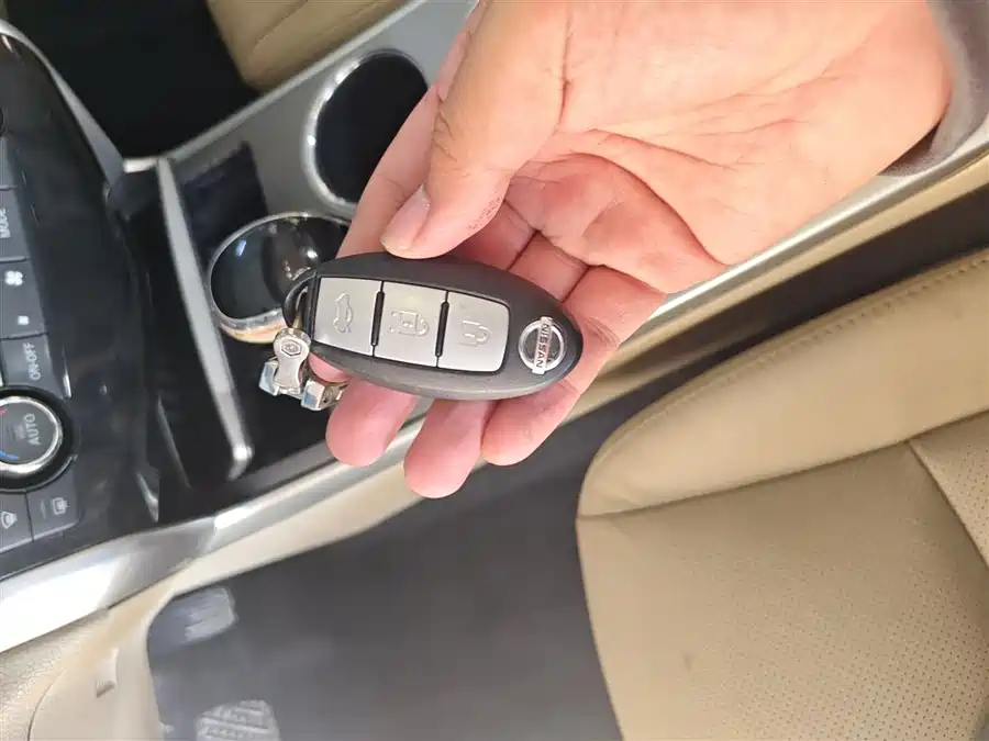 Volkswagen Volkswagen Golf в цвете и кузовом – это идеальный выбор среди китайских автомобилей. Доступная цена и надежность гарантированы.