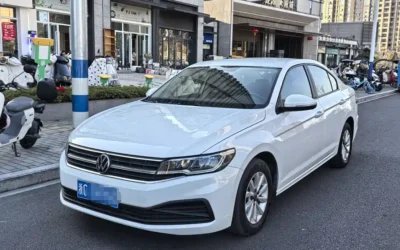Volkswagen Volkswagen Sagitar в цвете и кузовом – это идеальный выбор среди китайских автомобилей. Доступная цена и надежность гарантированы.
