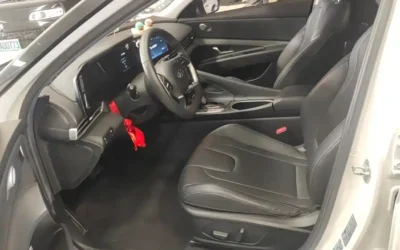 Hyundai Hyundai Elantra в цвете и кузовом – это идеальный выбор среди китайских автомобилей. Доступная цена и надежность гарантированы.