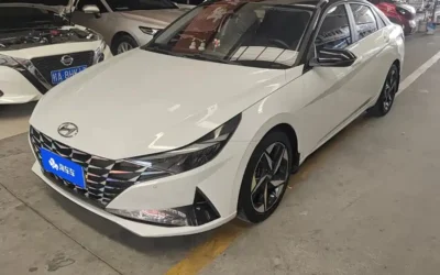 Hyundai Hyundai Sonata в цвете и кузовом – это идеальный выбор среди китайских автомобилей. Доступная цена и надежность гарантированы.