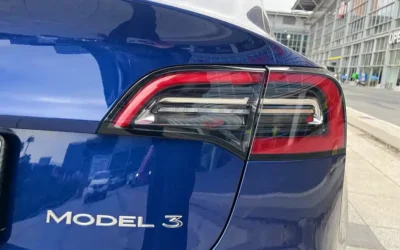 Tesla Tesla Model Y в цвете и кузовом – это идеальный выбор среди китайских автомобилей. Доступная цена и надежность гарантированы.