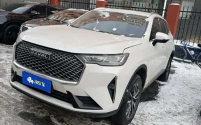 Ford Ford Mondeo в цвете и кузовом – это идеальный выбор среди китайских автомобилей. Доступная цена и надежность гарантированы.