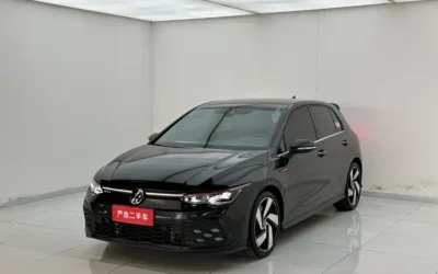 Volkswagen Volkswagen Lavida в цвете и кузовом – это идеальный выбор среди китайских автомобилей. Доступная цена и надежность гарантированы.