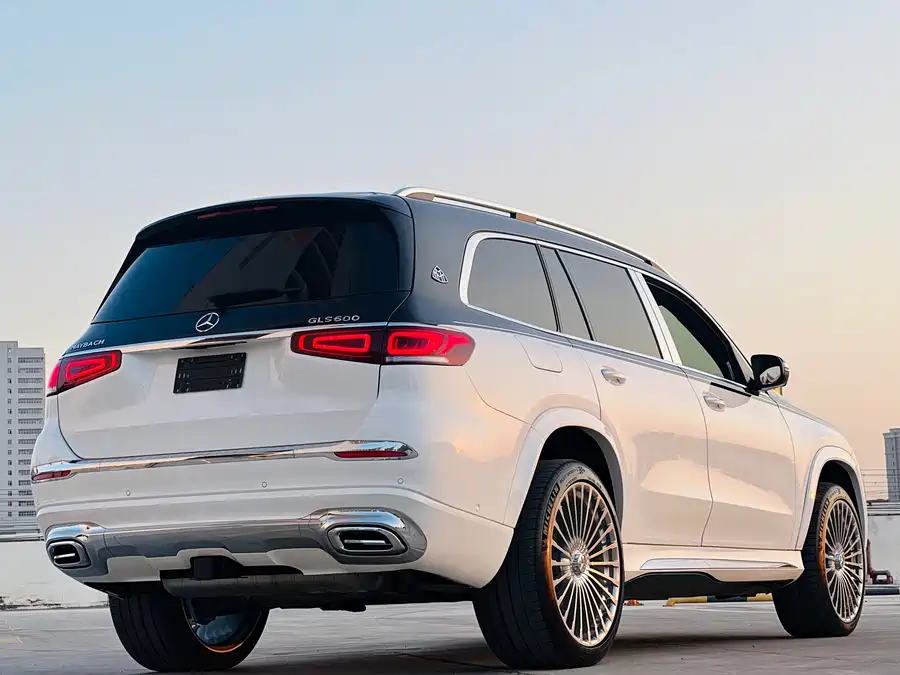 Mercedes-Benz Mercedes-Benz GLS в цвете и кузовом – это идеальный выбор среди китайских автомобилей. Доступная цена и надежность гарантированы.
