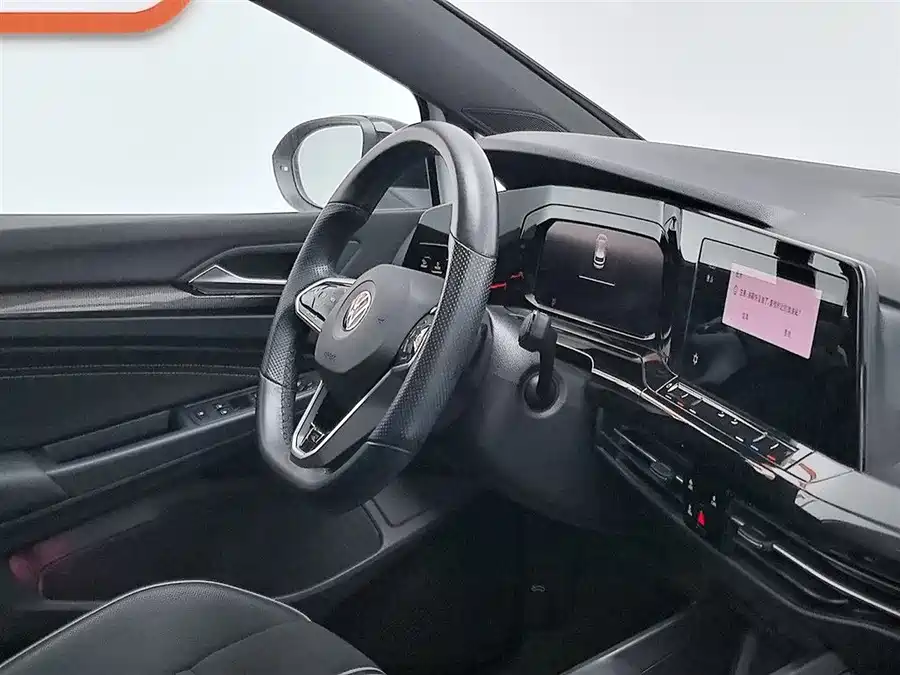 Volkswagen Volkswagen Golf в цвете и кузовом – это идеальный выбор среди китайских автомобилей. Доступная цена и надежность гарантированы.